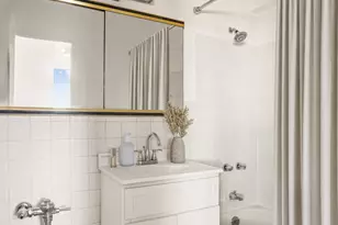 61 Jane St, New York City, NY 10014 - Photo 6