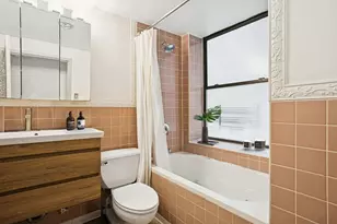 150 W 51st St, New York City, NY 10019 - Photo 6