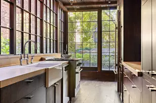 13 Vandam St, New York City, NY 10014 - Photo 8