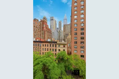 30 E 37th Street #8-G, New York City, NY 10016 - Photo 2