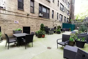 339 E 58th St, New York City, NY 10022 - Photo 4