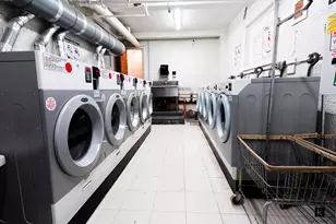 339 E 58th St, New York City, NY 10022 - Photo 6