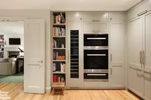 53 E 66th St, New York City, NY 10065 - Photo 8