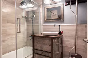 430 W 34th St., New York City, NY 10001 - Photo 4