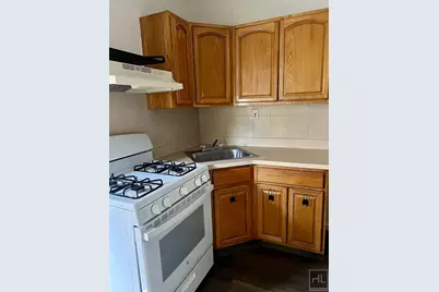 9506 Ave L #2, New York City, NY 11236 - Photo 12