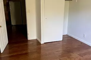 9506 Avenue L, New York City, NY 11236 - Photo 6