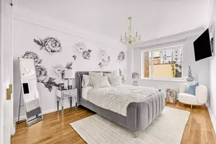 860 5th Ave, New York City, NY 10065 - Photo 16