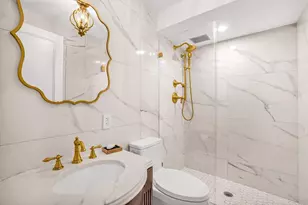 860 5th Ave, New York City, NY 10065 - Photo 14