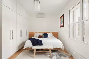 521 W 47th St, New York City, NY 10036 - Photo 8