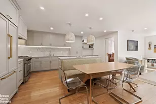 100 W 89th St, New York City, NY 10024 - Photo 2