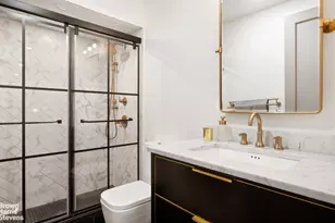 100 W 89th St, New York City, NY 10024 - Photo 8