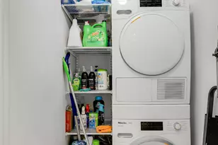 200 Central Park S, New York City, NY 10019 - Photo 10