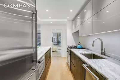 200 Central Park S #3Q, New York City, NY 10019 - Photo 6