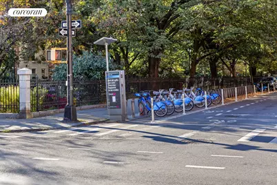 200 Congress Street #4A, New York City, NY 11201 - Photo 14