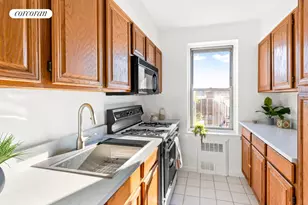 200 Congress St, New York City, NY 11201 - Photo 6