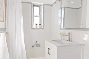 200 Congress St, New York City, NY 11201 - Photo 10