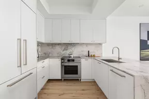 22 St Johns Pl, New York City, NY 11217 - Photo 4
