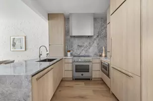 665 Degraw St, New York City, NY 11217 - Photo 4