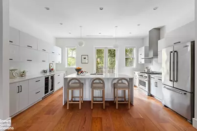 210 Macon Street, New York City, NY 11216 - Photo 4