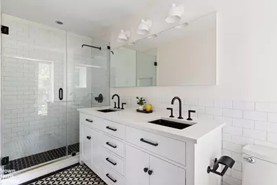 210 Macon Street, New York City, NY 11216 - Photo 8