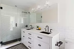 210 Macon St, New York City, NY 11216 - Photo 8