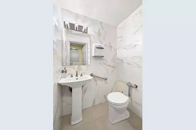 121 E 60th Street #3B, New York City, NY 10022 - Photo 8