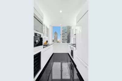 60 E 55th Street #36A, New York, NY 10022 - Photo 4