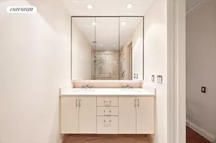 100 United Nations Plaza, New York, NY 10017 - Photo 6