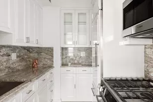 304 E 65th St, New York City, NY 10065 - Photo 2