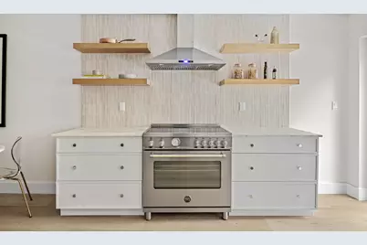 355 Monroe Street, New York City, NY 11221 - Photo 6