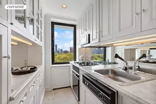 875 5th Ave, New York City, NY 10065 - Photo 8