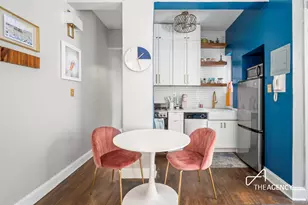 102 W 80th St, New York City, NY 10024 - Photo 2