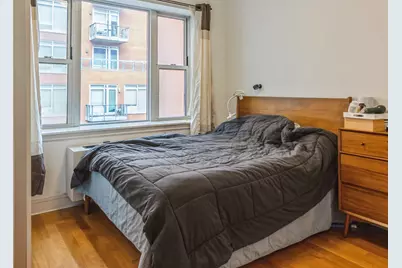 41-26 27th Street #8B, New York City, NY 11101 - Photo 4