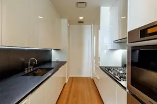 50 United Nations Plaza, New York, NY 10017 - Photo 18