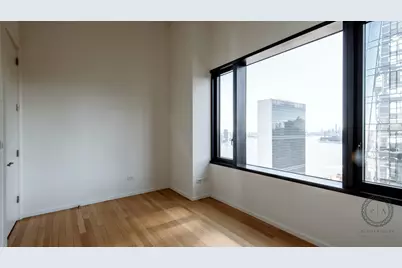 50 United Nations Plaza #34-A, New York, NY 10017 - Photo 14