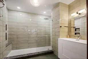 314 W 71st St, New York City, NY 10023 - Photo 16