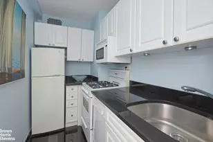 120 E 90th St, New York, NY 10128 - Photo 2