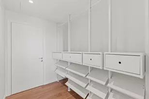 287 E Houston St, New York City, NY 10002 - Photo 10