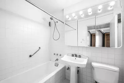 123 E 37th Street #10E, New York City, NY 10016 - Photo 12