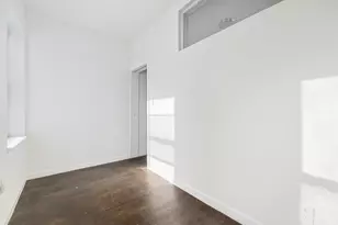 309 W 29th St, New York City, NY 10001 - Photo 6