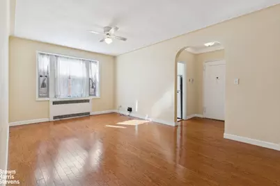 110-31 73rd Road #5N, New York City, NY 11375 - Photo 4