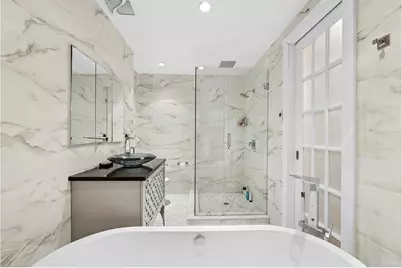 165 E 71st Street, New York City, NY 10021 - Photo 6