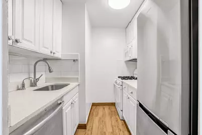 310 E 46th Street #8L, New York City, NY 10017 - Photo 10