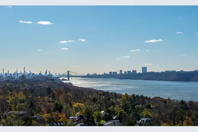 5700 Arlington Avenue #17N, New York City, NY 10471 - Photo 2