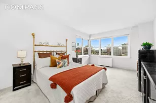 20 E 9th St, New York City, NY 10003 - Photo 18