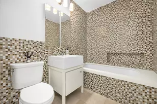 8 Union Square S, New York City, NY 10003 - Photo 12