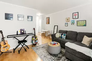 330 E 49th St, New York City, NY 10017 - Photo 2