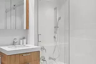 133 Beach 116th St, New York City, NY 11694 - Photo 4