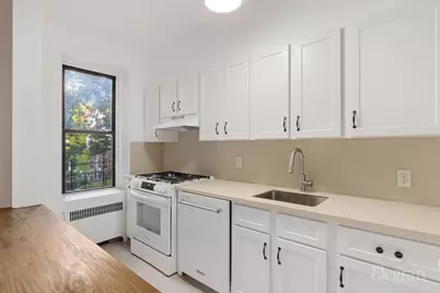 34-20 83rd Street #2I, New York City, NY 11372 - Photo 4