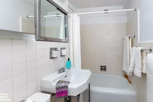 425 E 79th St, New York City, NY 10021 - Photo 10